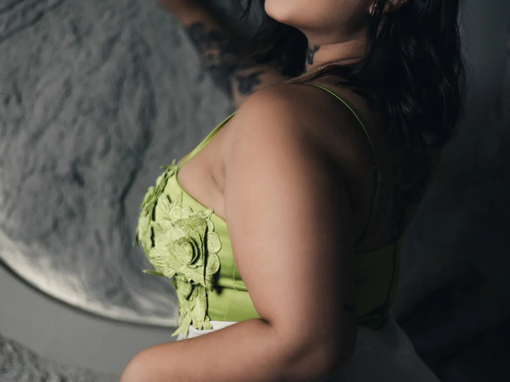 IsaaMoore 离线XXX聊天