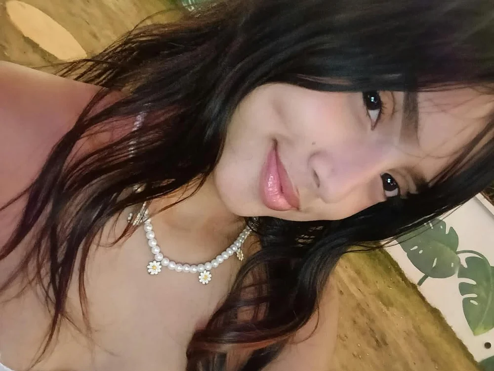 MayAbyss' Offline XXX Chat