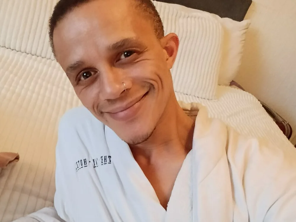 Brentrawbreed Offline XXX Chat