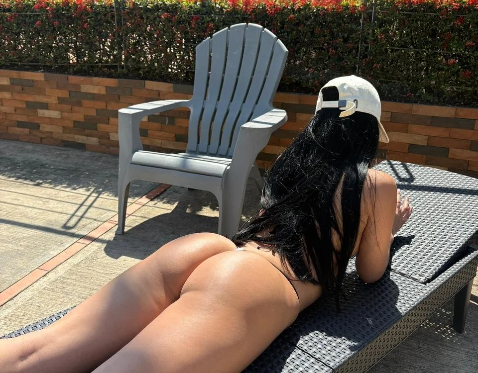 Jackeline-'s Offline XXX Chat