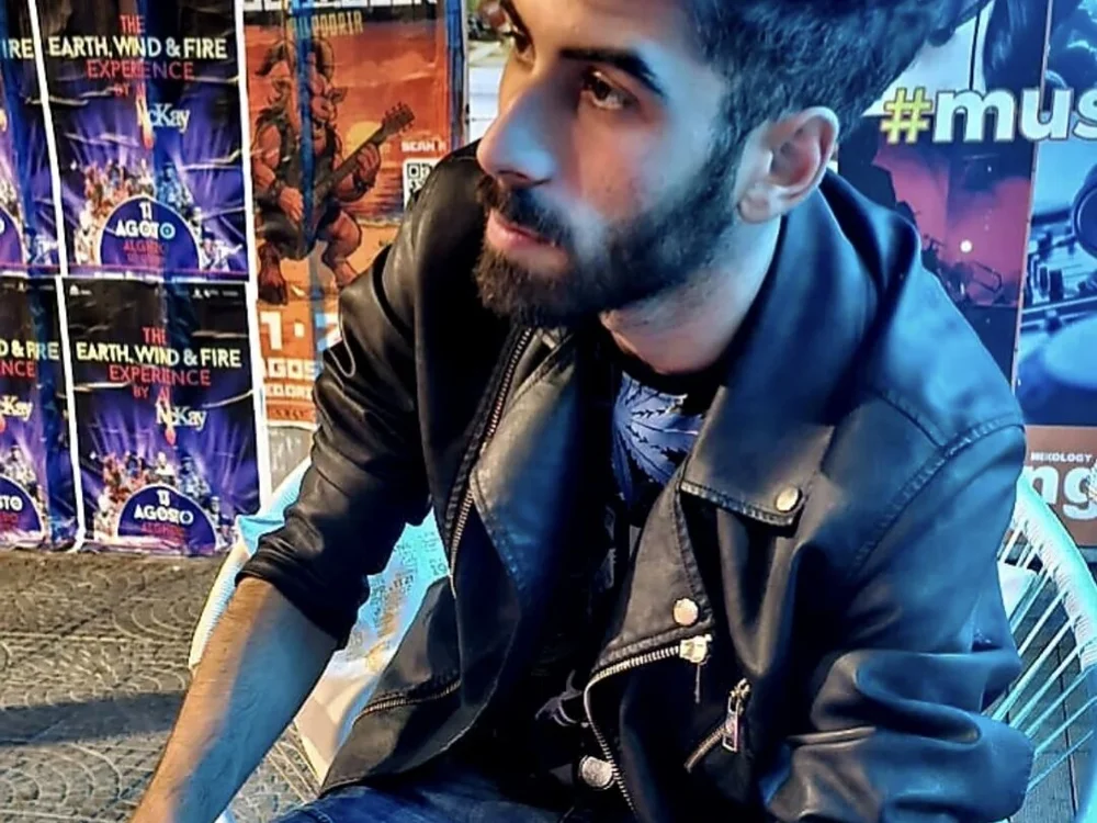 Markthereal's Offline Chat Room