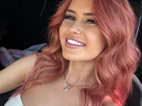 Czat XXX na żywo – Miky_Lust