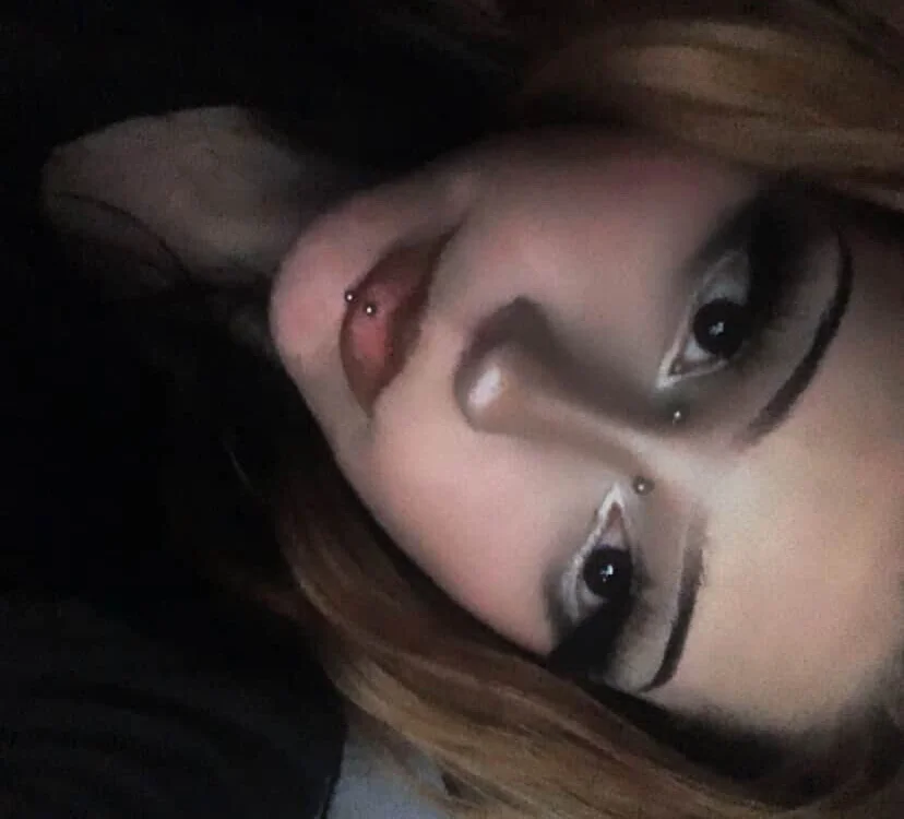 littlesnowbnnyxo's Offline XXX Chat