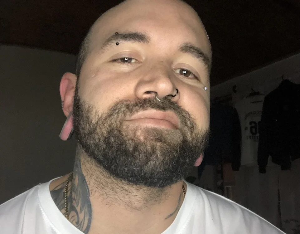sweet-14's Offline Chat Room