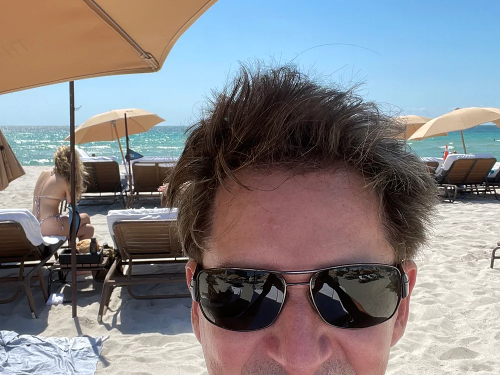 Louis3107 離線 XXX 聊天