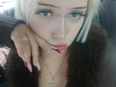 BattyVerity - Girl 