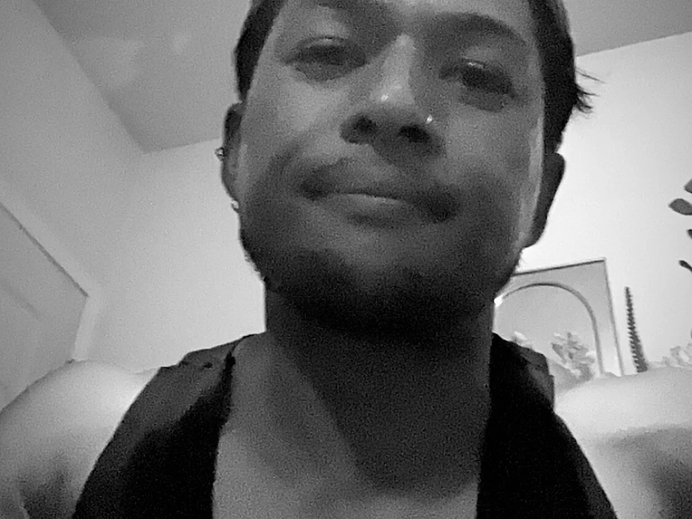 Offline XXX chat CleanGrey