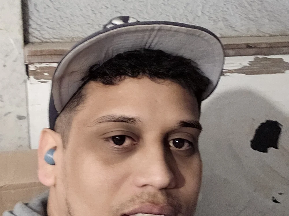 Jhokn's Offline Chat Room