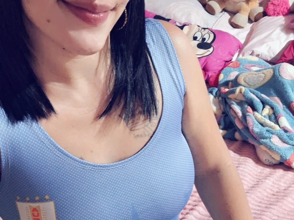 mia69rober's Offline XXX Chat