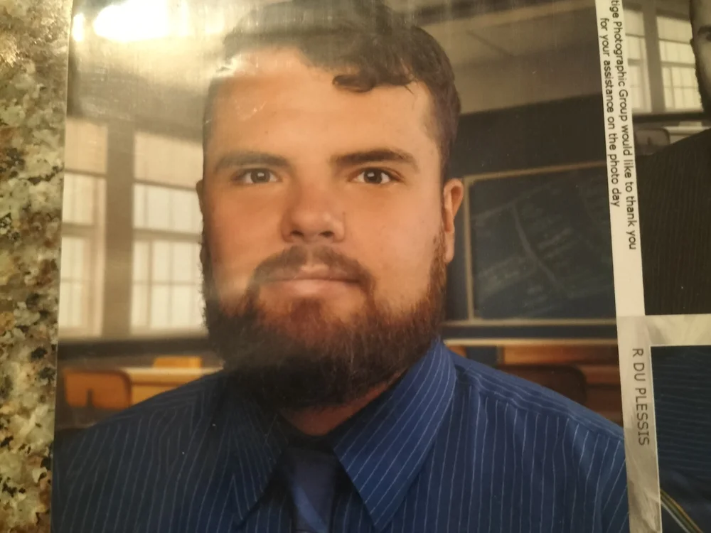 mike667's Offline Chat Room