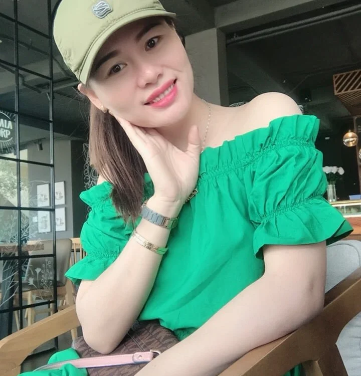 Baby-ladyass20 offline XXX-chatje