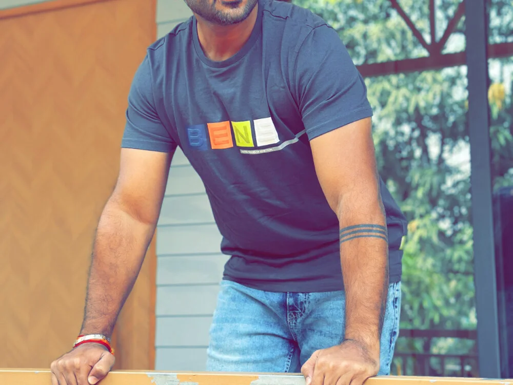 Nil_Talreja Offline XXX-chat