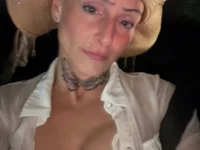WaterWorksKatana's Offline XXX Chat