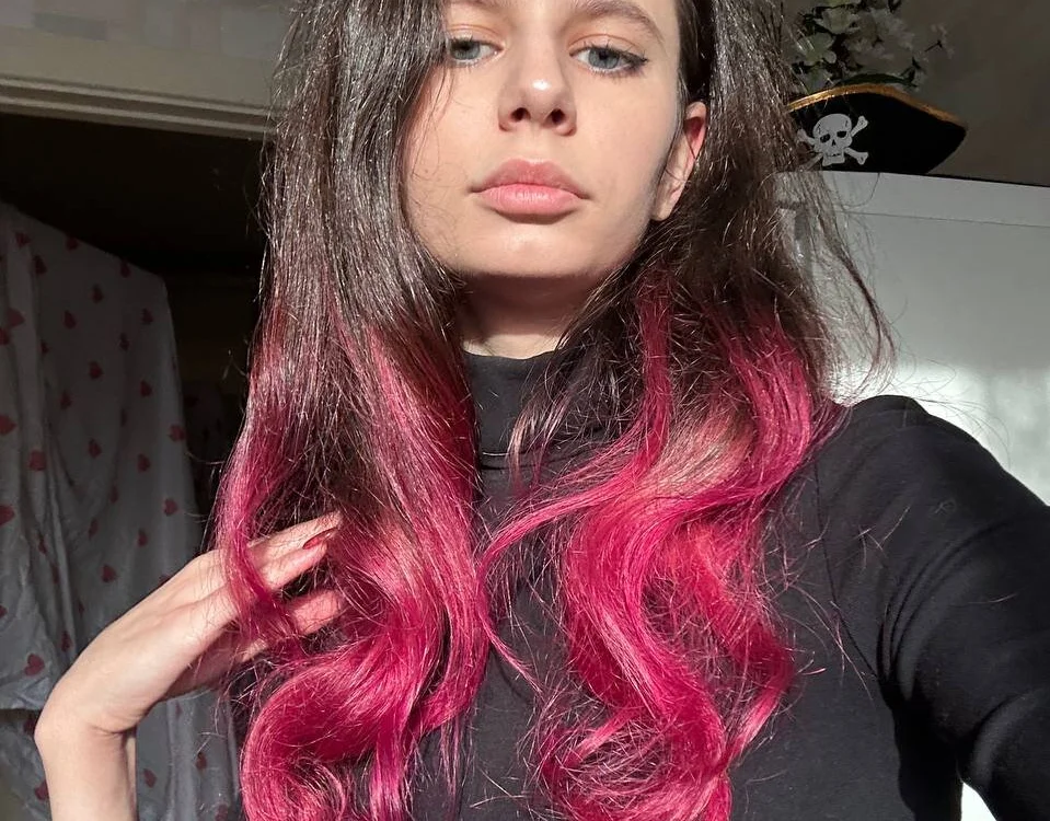 CortneyChoudhury Offline XXX-chat