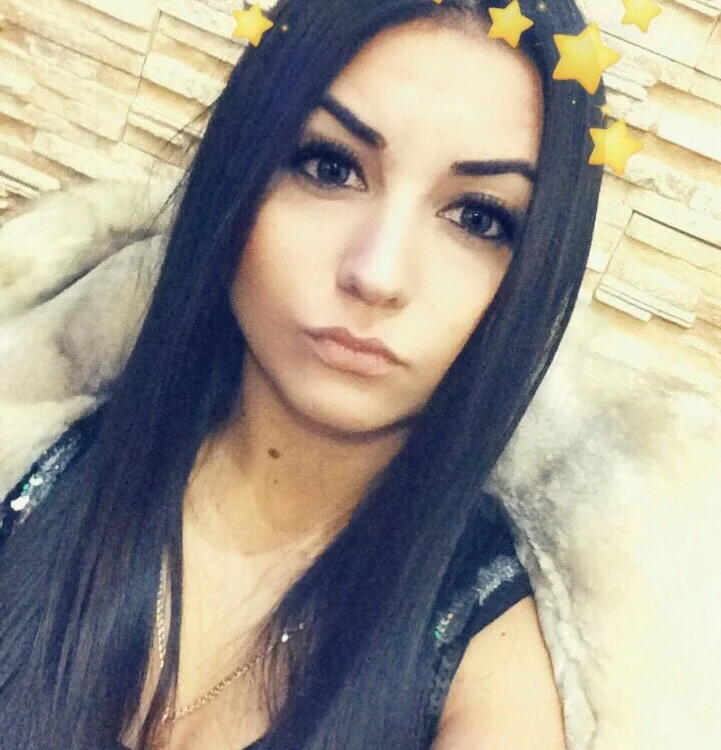 EllisAzur's Offline Chat Room