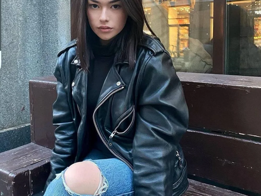 nicole054's Offline XXX Chat