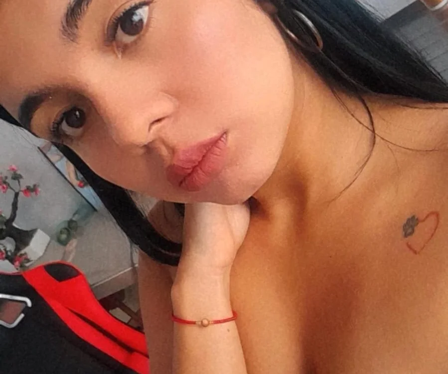 แชท XXX ออฟไลน์ของ emily1_