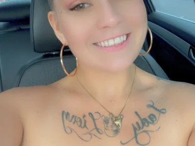 Busty_Beanz