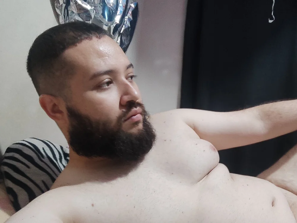 osoblancomen's Offline Chat Room