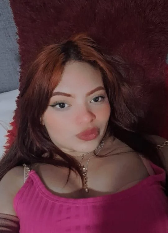 Samira_pons' Offline Chat Room