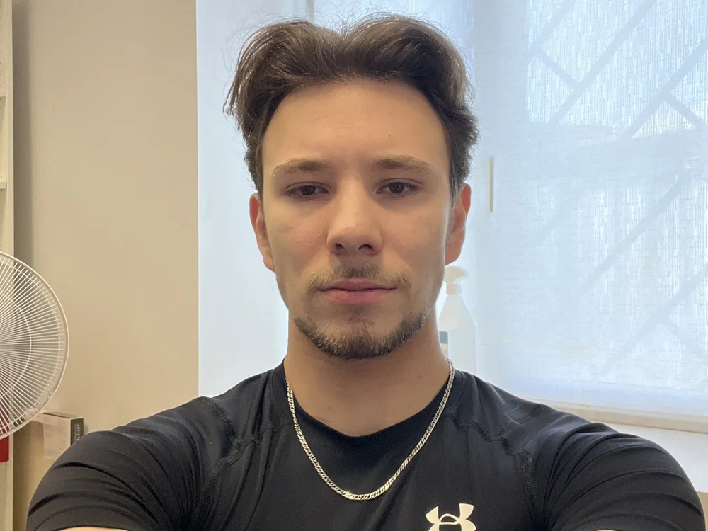 Ethan_Fyre's Offline Chat Room