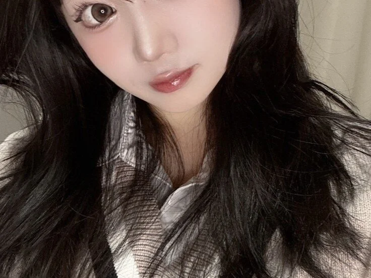 Sakku-MIKOTO-SakuのオフラインXXXチャット