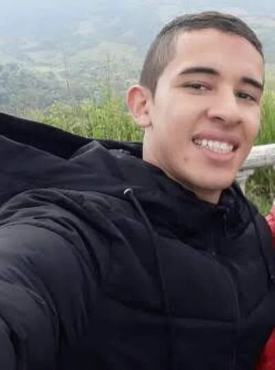 couplehotfantasies' Offline XXX Chat