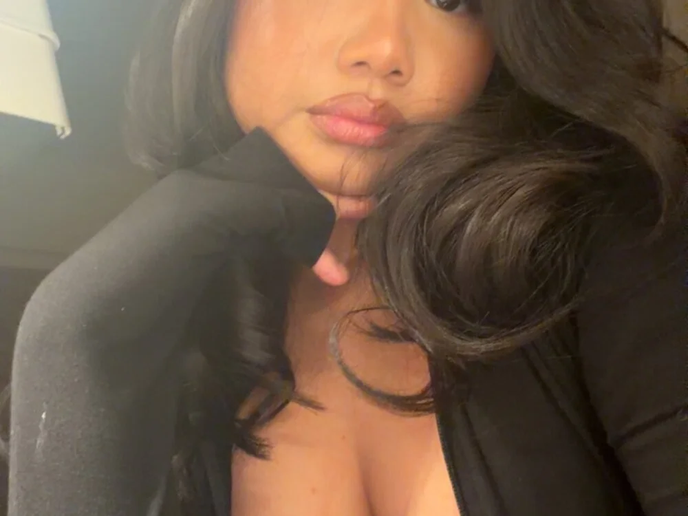 TitiTinyThai cam model