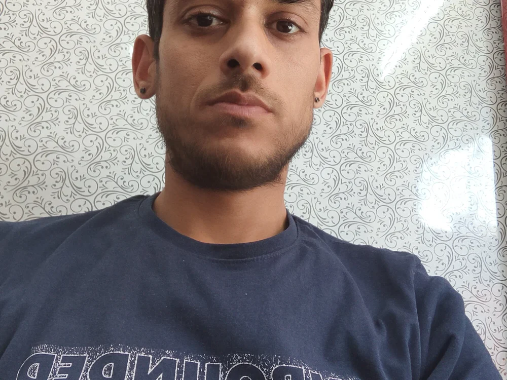 abhisoni509 offline chatrum