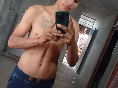 Fidelsanchez — live male cam