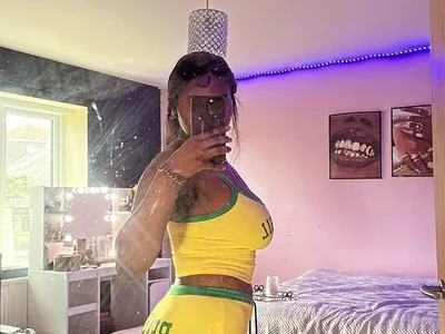 SweetHoney2030
