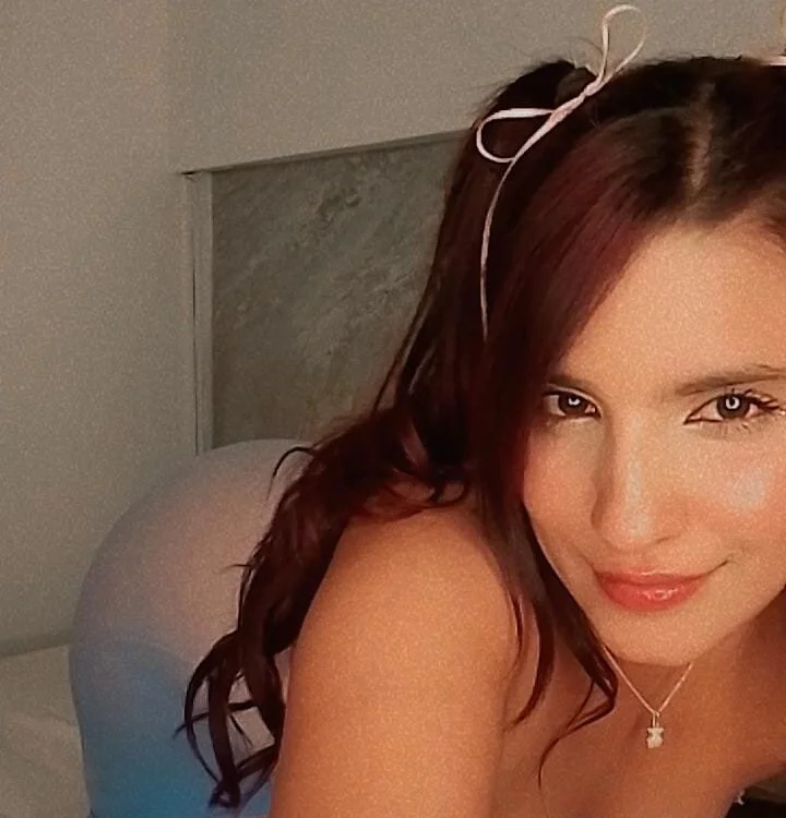 megan__monroe offline chatrum