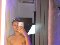 Модель VERY_HOT_GUYS