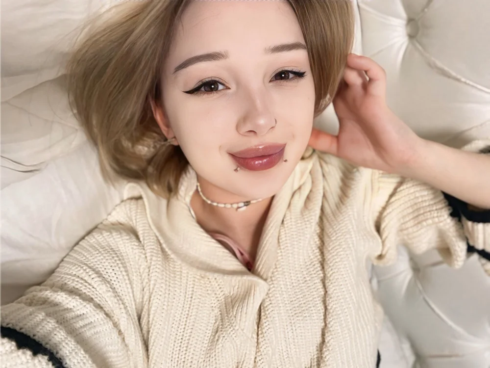 Cecilins' Offline Chat Room