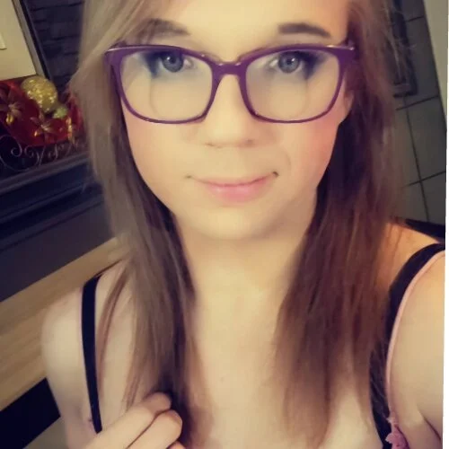 Sar3ear's Offline Chat Room