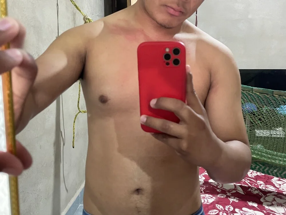 santyhotbi Adlı Modelin Çevrimdışı XXX Sohbeti