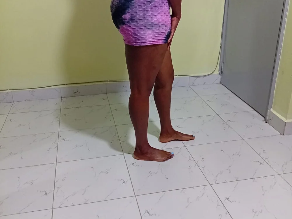 Petite_TightAss Chat XXX Ngoại tuyến