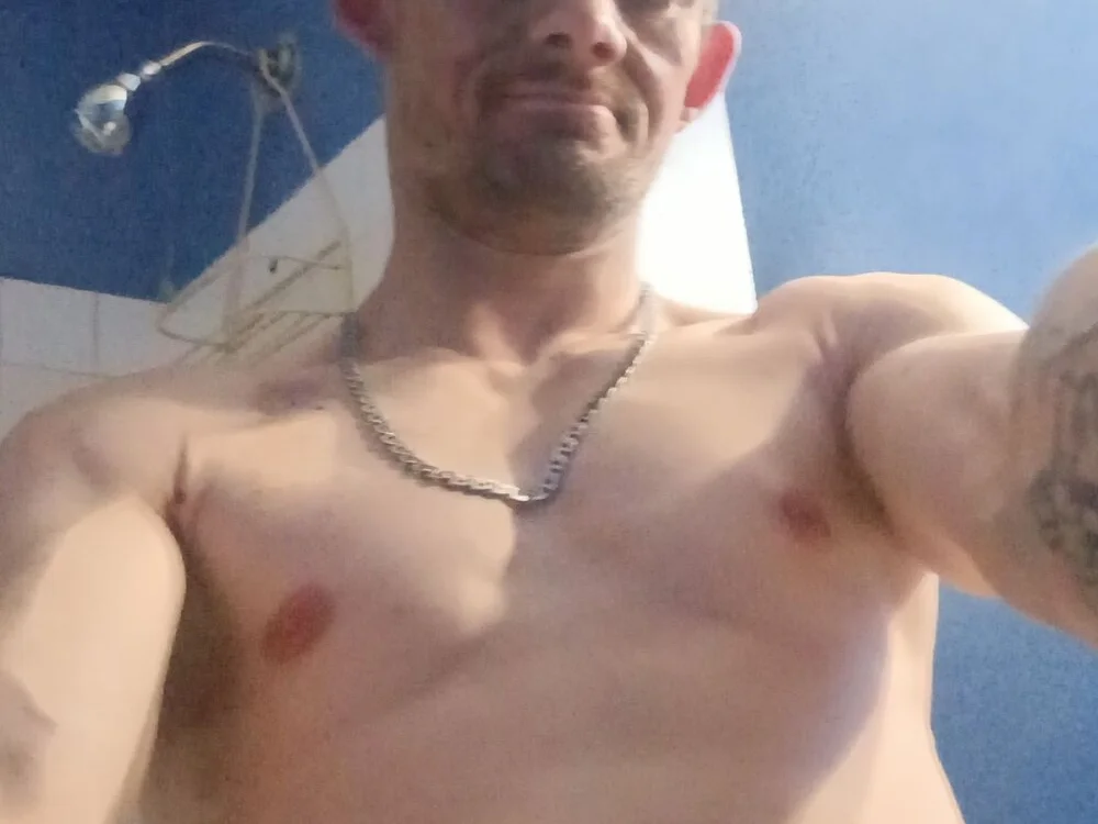 Rabbitt231 offline XXX-chat