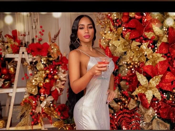 luna_jacksonn Offline XXX Chat