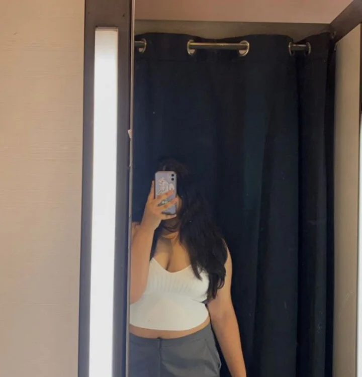 GloriaSquirtzx's Offline XXX Chat