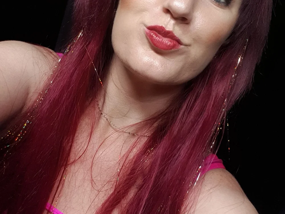 lexxxy69 offline chatrum