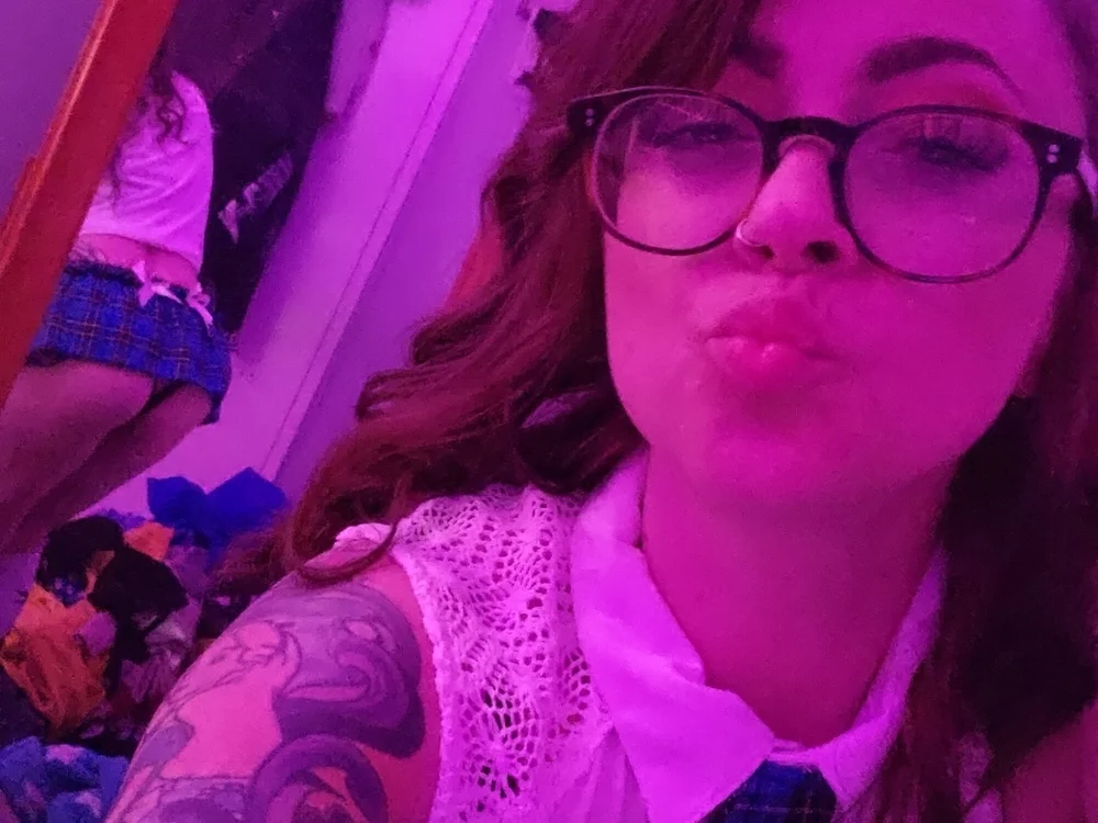 DisneyFreak's Offline Chat Room