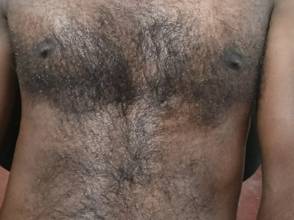 Dhanu9712 離線 XXX 聊天