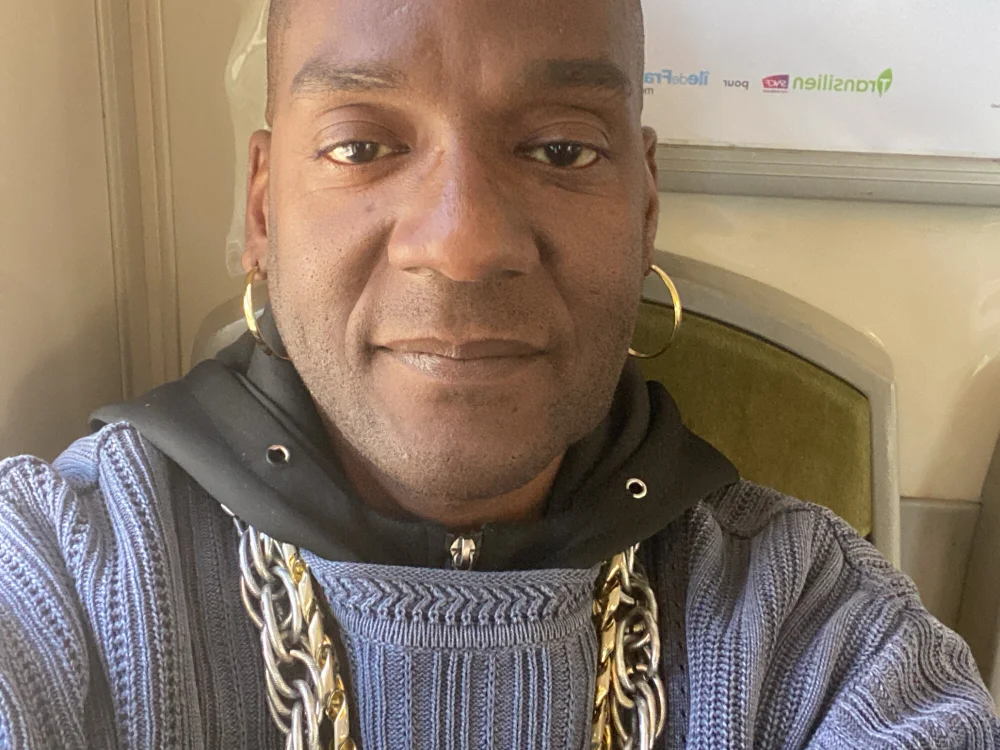 Chatroom XXX hors ligne de Kingdinyxxx