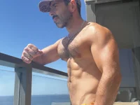 muscle_toni webcam