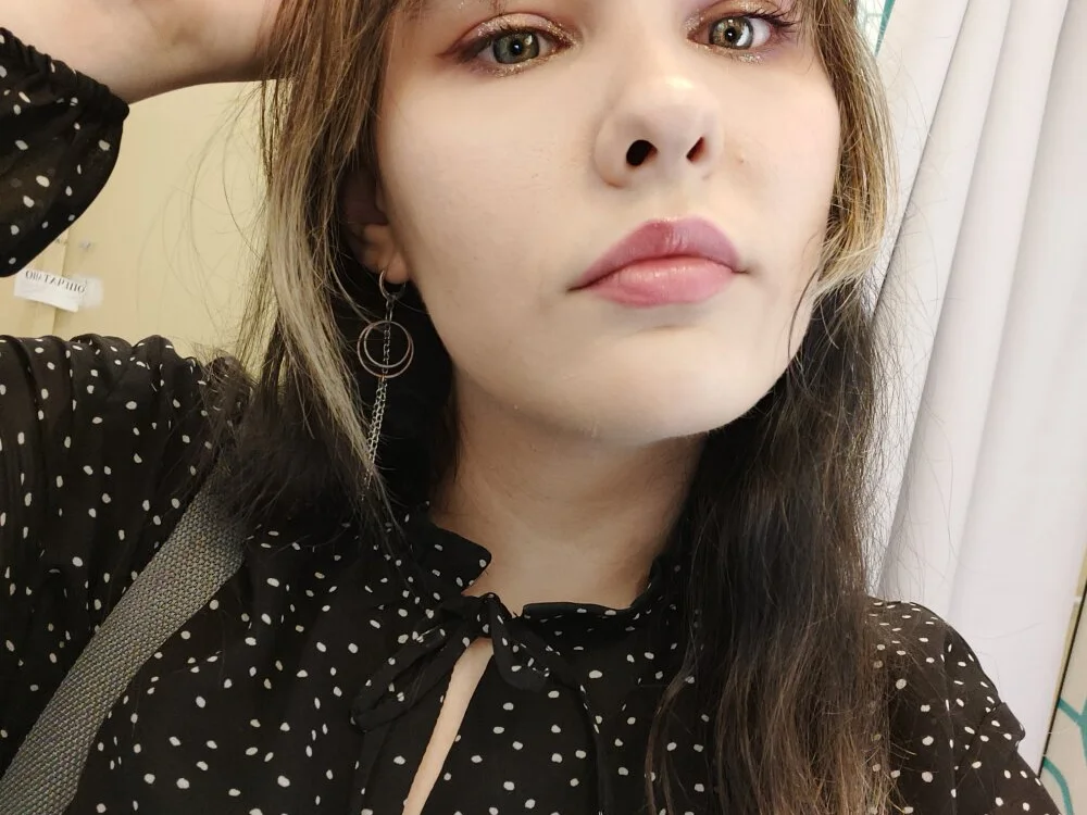 Offline XXX chat modela RosieNana