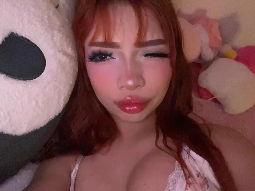 VELVET_KITSUNE offline XXX-chat