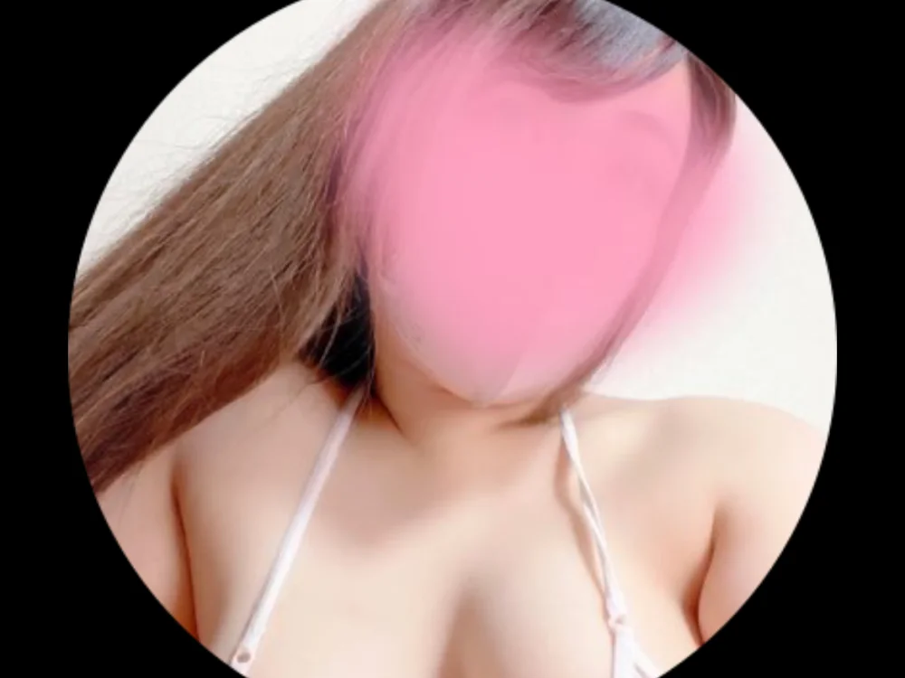 x_RiaRia_x Offline XXX-Chat