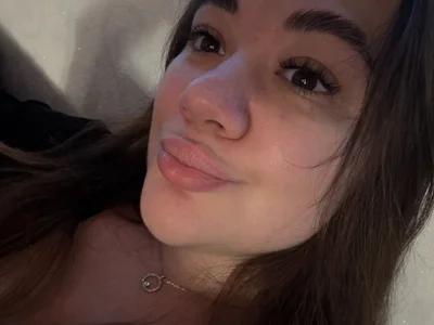 Bigass_kiss - Girl 
