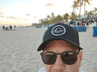 kwaziM live cam model